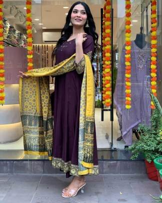Anarkali Kurta Set