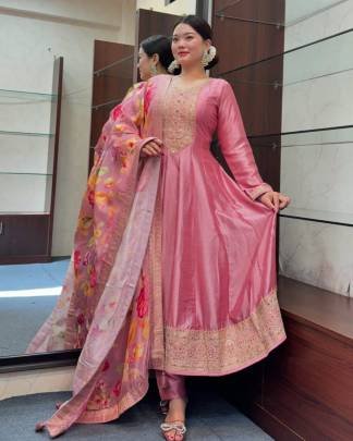 Anarkali suit