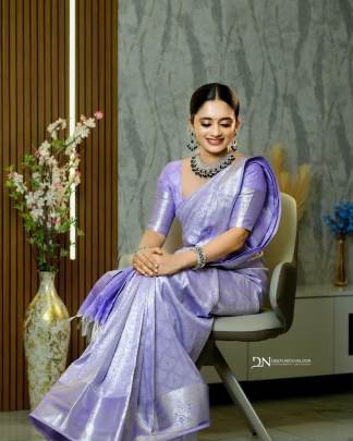 Lavender Kanjivaram Pattu Saree For Wedding Ready To Wear Silk Brocade Saree